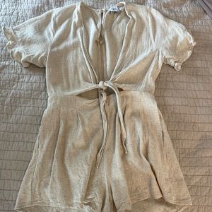 Princess Polly Romper
